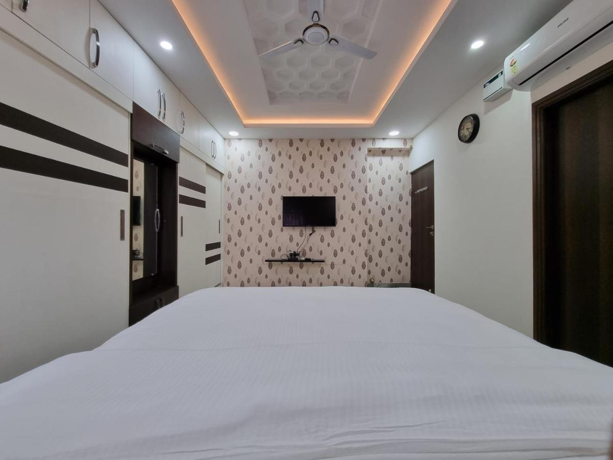 The Urban Nest Hotel Bangalore Exterior photo